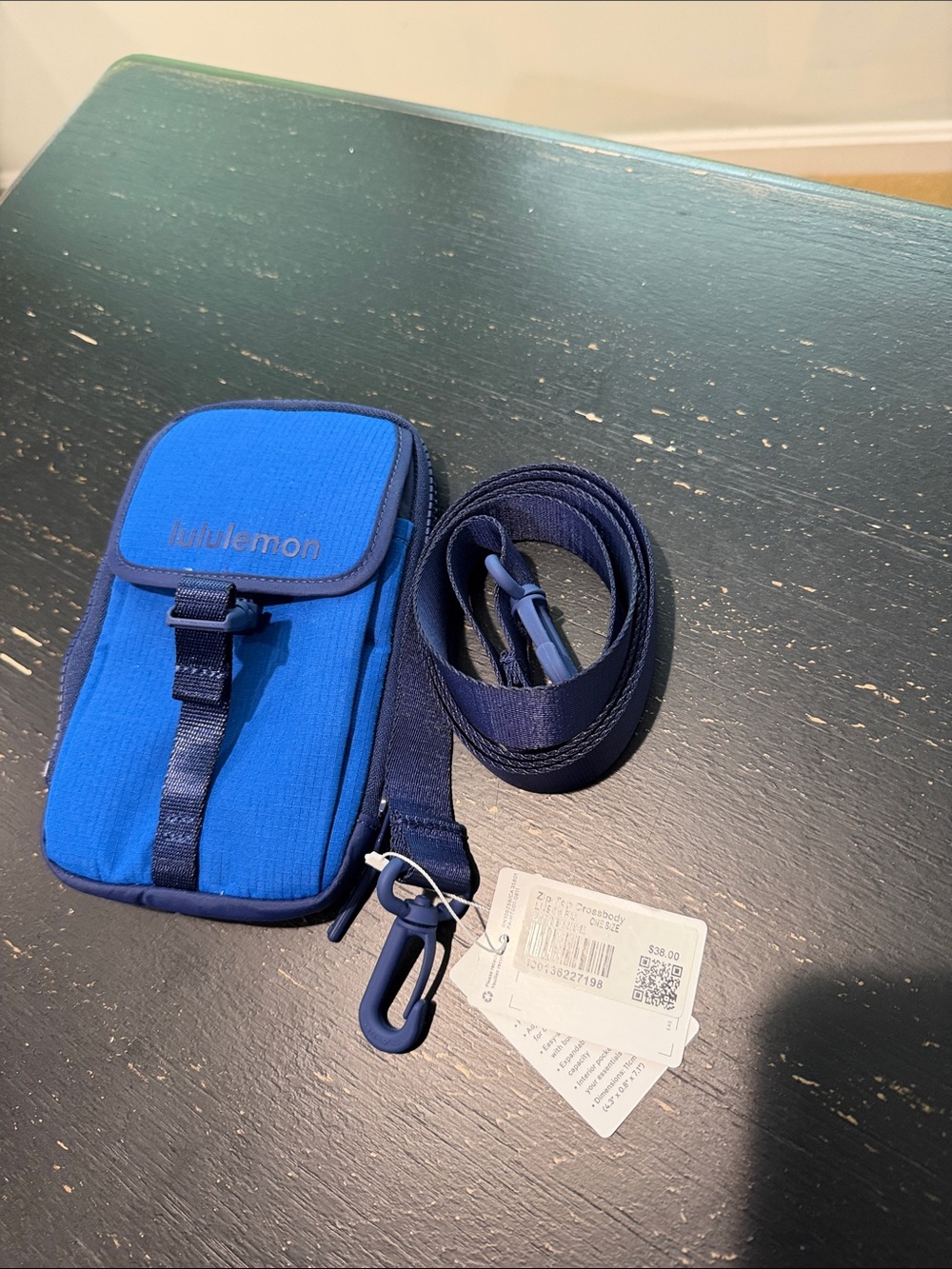 lululemon athletica Blue Crossbody Phone Pouch with Strap